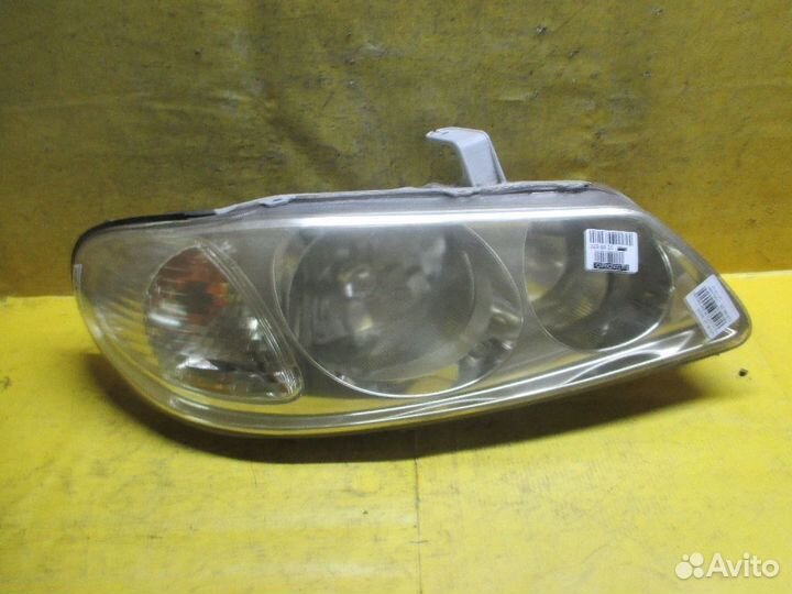 Фара правая Nissan Bluebird sylphy TG10