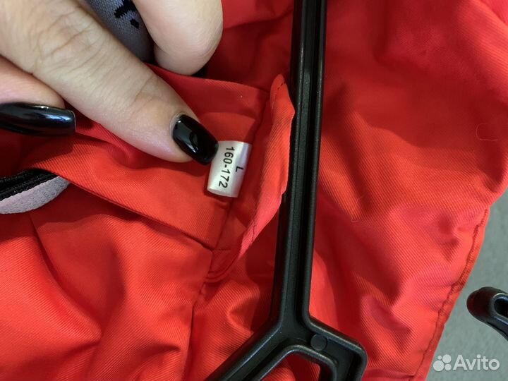 Горнолыжный комбинезон женский