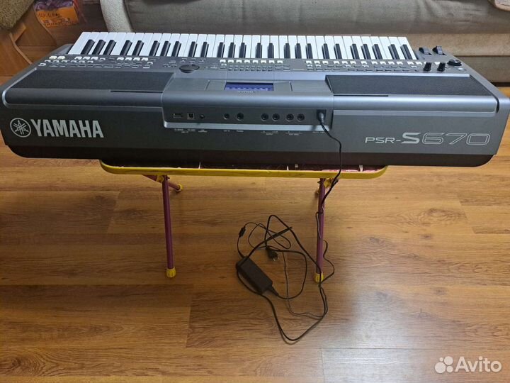 Синтезатор yamaha psr s670