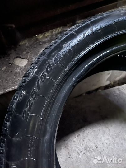 Pirelli Winter Sottozero 210 Serie II 225/55 R17 94H