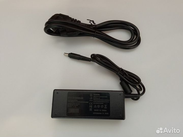 Блок питания для ноутбуков Samsung 19v 4.74a