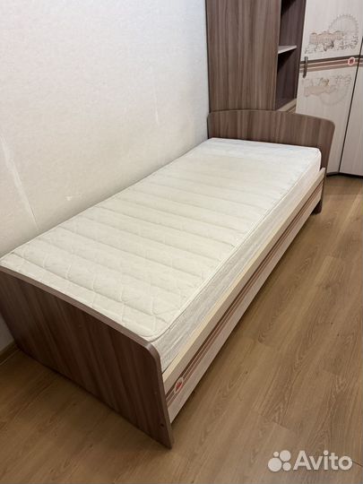 Кровати 90*200