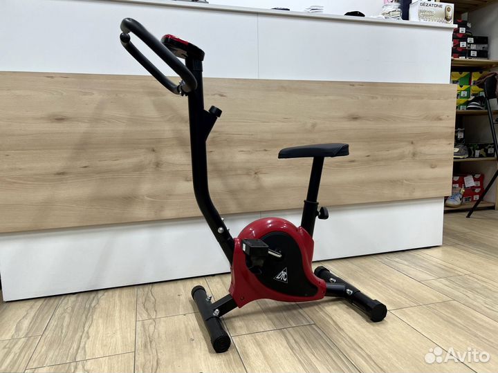 Велотренажер горизонтальный
