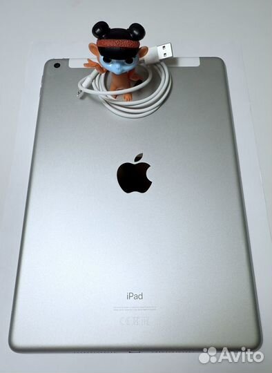 iPad 8 2020 LTE 32 Gb