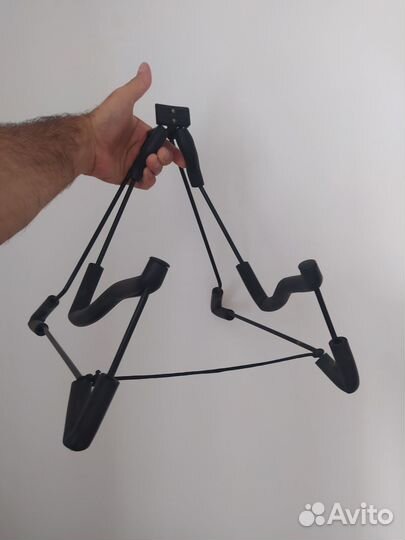 Стойка для гитары напольная