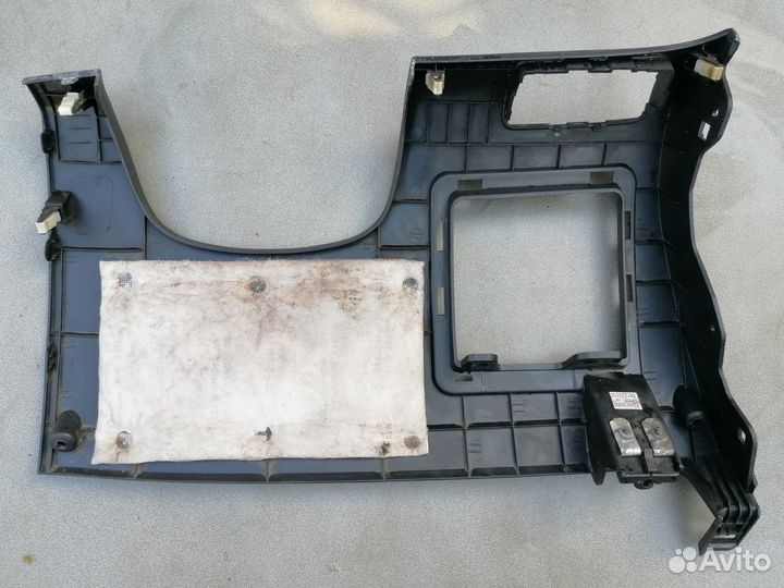 Накладка на торпедо Hyundai Solaris