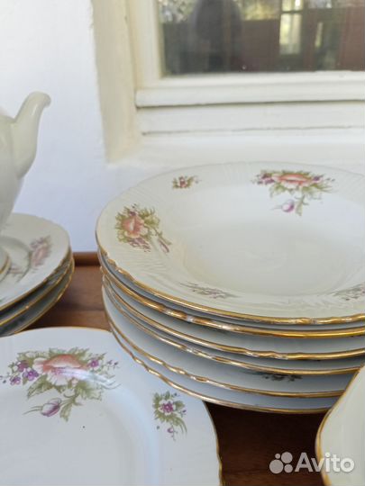 Набор столовой посуды