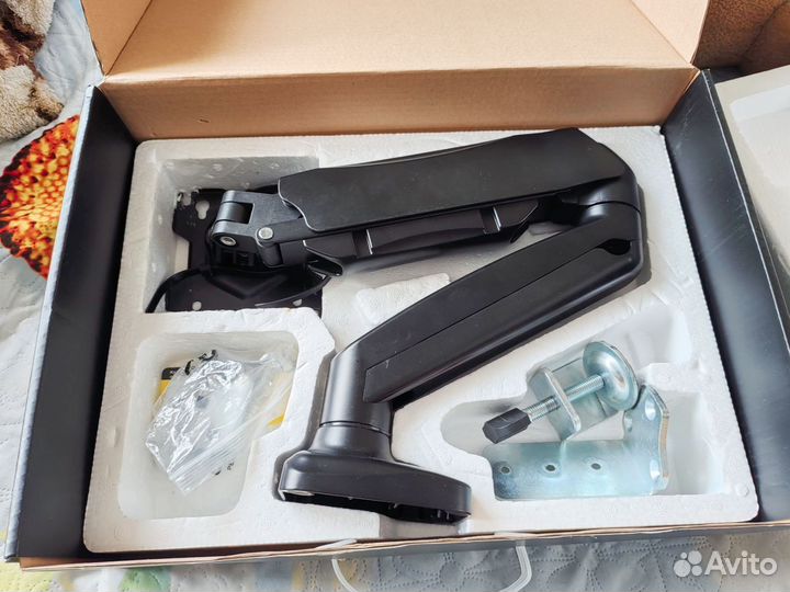 Кронштейн для монитора onkron g80