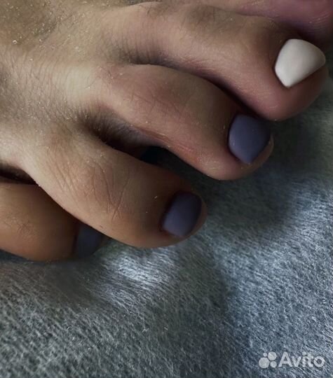 Маникюр педикюр