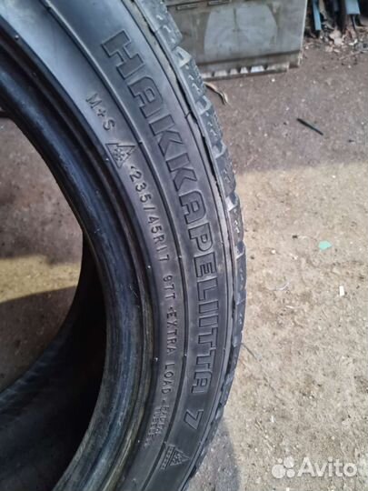 Nokian Tyres Hakkapeliitta 7 235/45 R17 97T