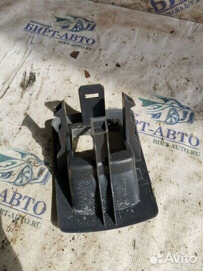 Рамка кнопок стеклоподъемника LADA Largus