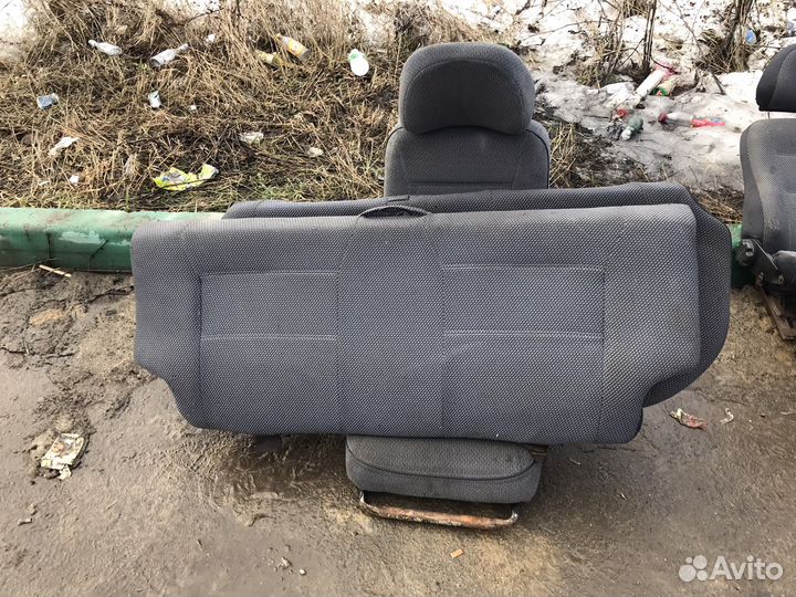 Комплект сиденьий на ваз 2114