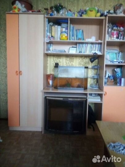 Компьютерный стол