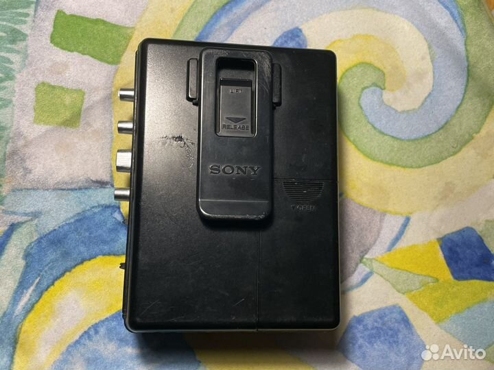 Кассетный плеер sony walkman wm-b47