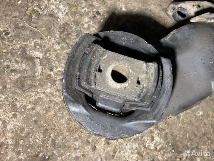 Балка задняя (Mercedes-Benz M-class W166)