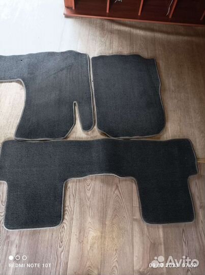 Автомобильные коврики