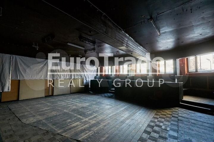 Сдам торговое помещение, 580 м²