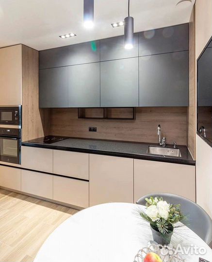 Угловая кухня в новостройку