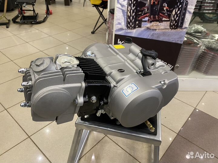 Двигатель в сборе YX 125