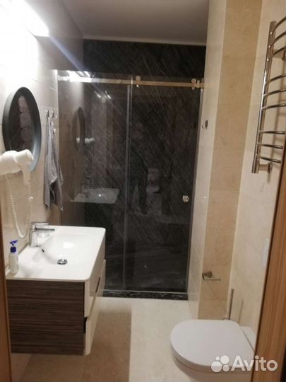 Стеклянные фартуки для кухни