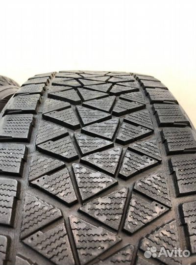 Bridgestone Blizzak DM-V2 235/60 R18 100Z