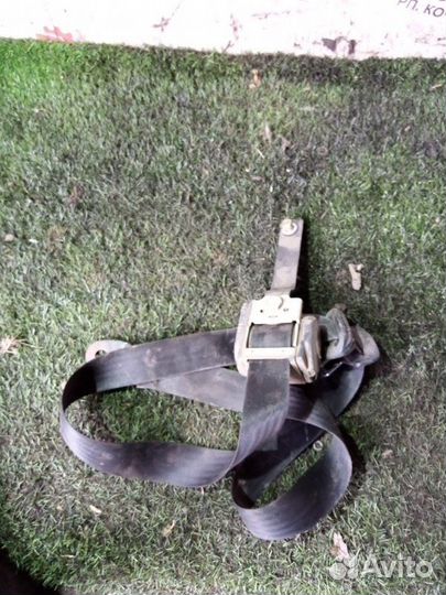 Ремень безопасности передний правый Газ 3110