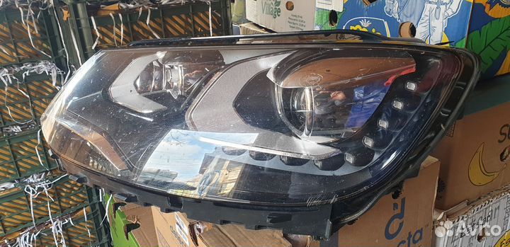 Фара Volkswagen Tyapeг с 2010- 2018 NF7P1941751B