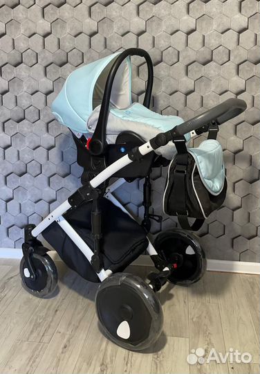 Коляска 3 /1 Tutis Orbit Мята- серебро(как новая)