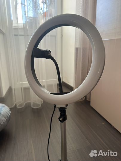 Кольцевая лампа для фотосъемки