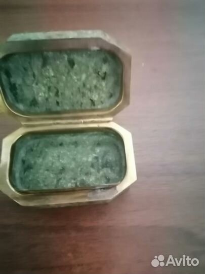 Шкатулочка из змеевика