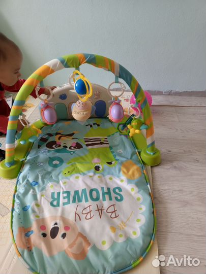 Ковер детский с игрушками