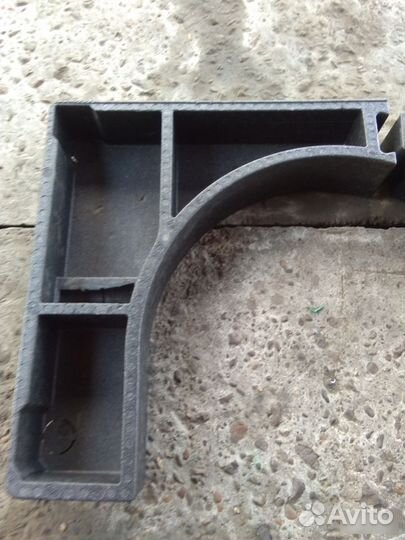 Ящик инструментов Ford Focus