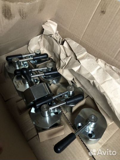 Кран трёхходовой на Велмаш