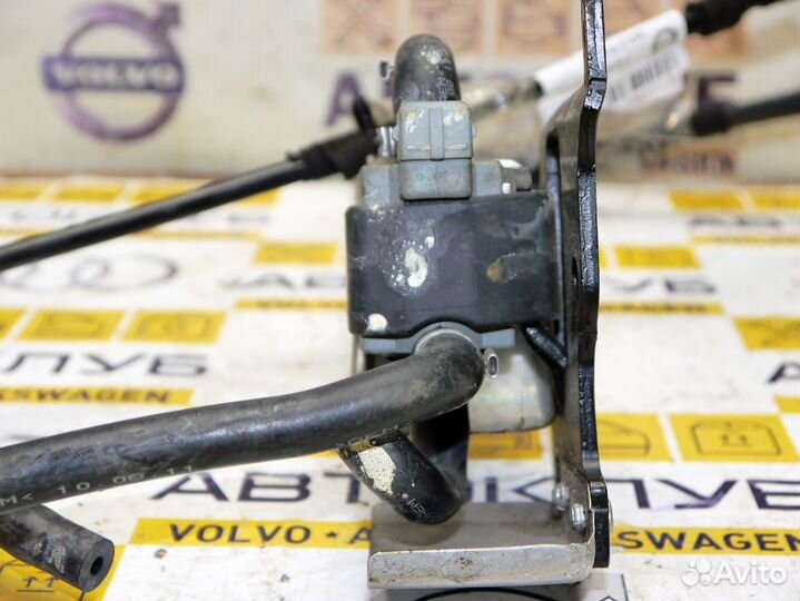 Клапан электромагнитный с трубками Вольво S60-2