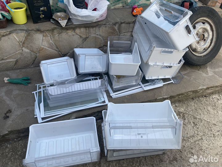 Ящики полки балконы для холодильника indesit