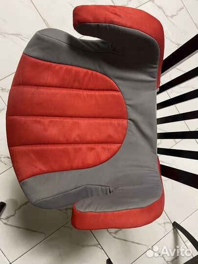 Детский бустер автомобильный бу