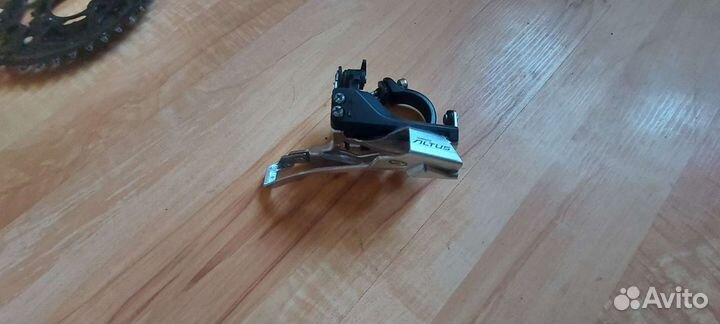 Передний переключатель shimano altus FD-M370