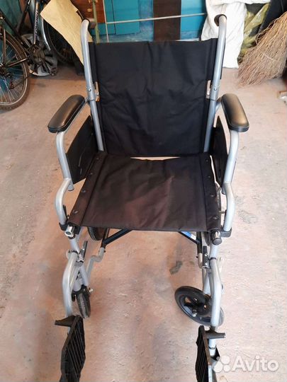 Коляска инвалидная