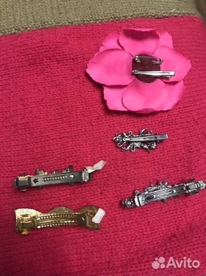 Заколки для волос