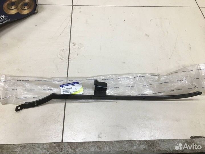 Кронштейн заднего бампера левый SsangYong Kyron