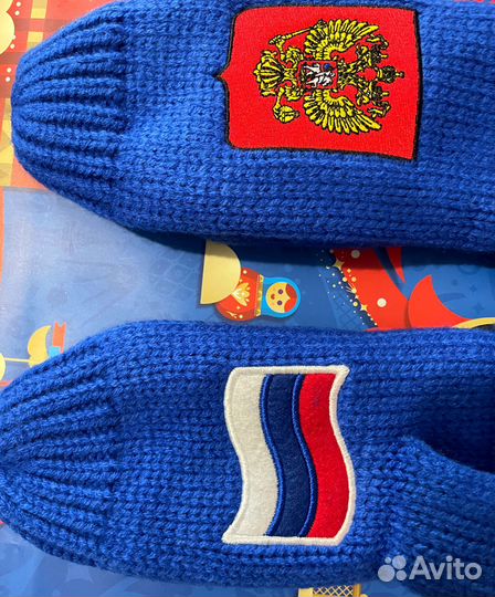 Варежки с гербом и флагом РФ. Лига звезд