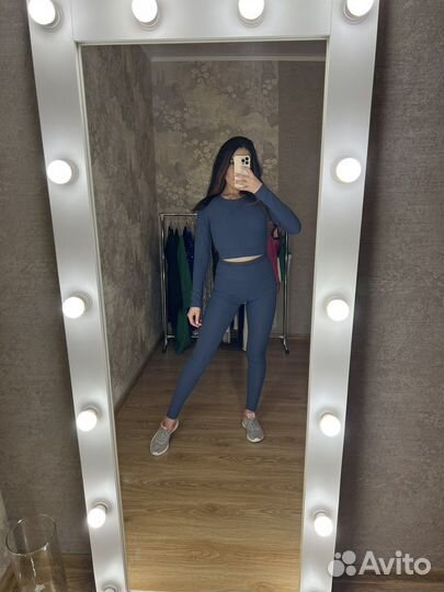 Костюм для фитнеса женский