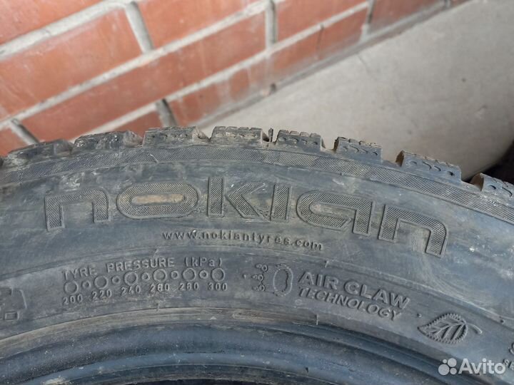 Nokian Tyres Hakkapeliitta 7 205/55 R16 94T