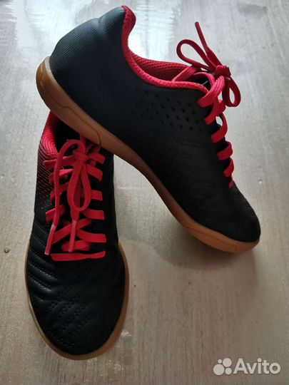 Кроссовки детские футзалки