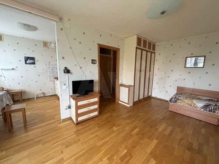 1-к. квартира, 37 м², 9/9 эт.