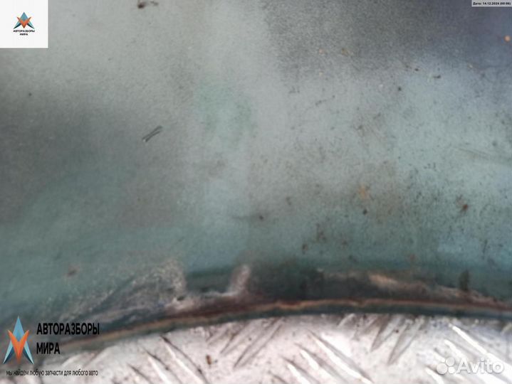 Крыло переднее правое Audi A4 B5 1997