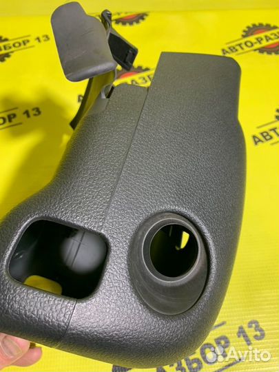 Кожух рулевой колонки Vw Polo 5 1.6 2019