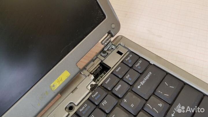 Ноутбук dell PP05L