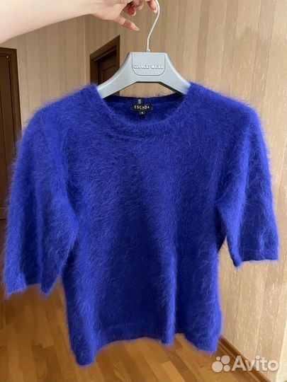 Escada свитер оригинал новый