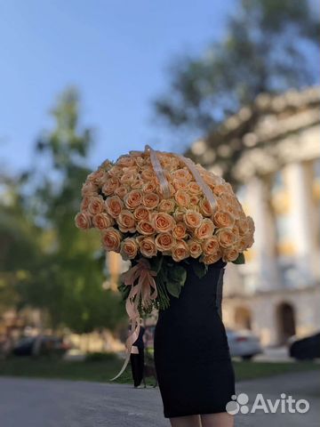 Букет из кремовых роз 101